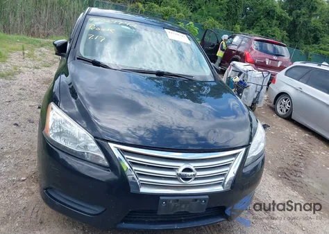 2015 Nissan Sentra S z USA, uszkodzony, nr VIN 3N1AB7AP9FY319580
